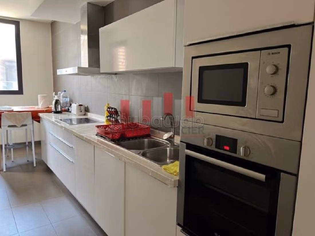 Precioso piso en alquiler en Ain Diab. 2 habitaciones. Con muebles