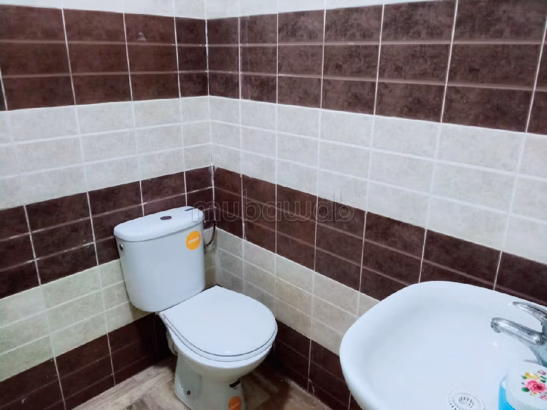 Offices for rent. Large area 88 m². Air-conditioned. 