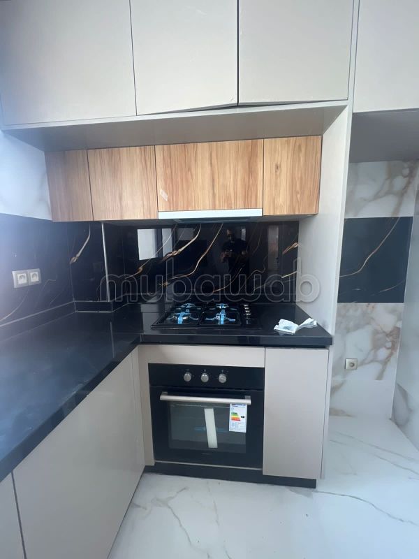 Magnífico piso en venta. 2 hermosas habitaciones. Ventana de doble acristalamiento.