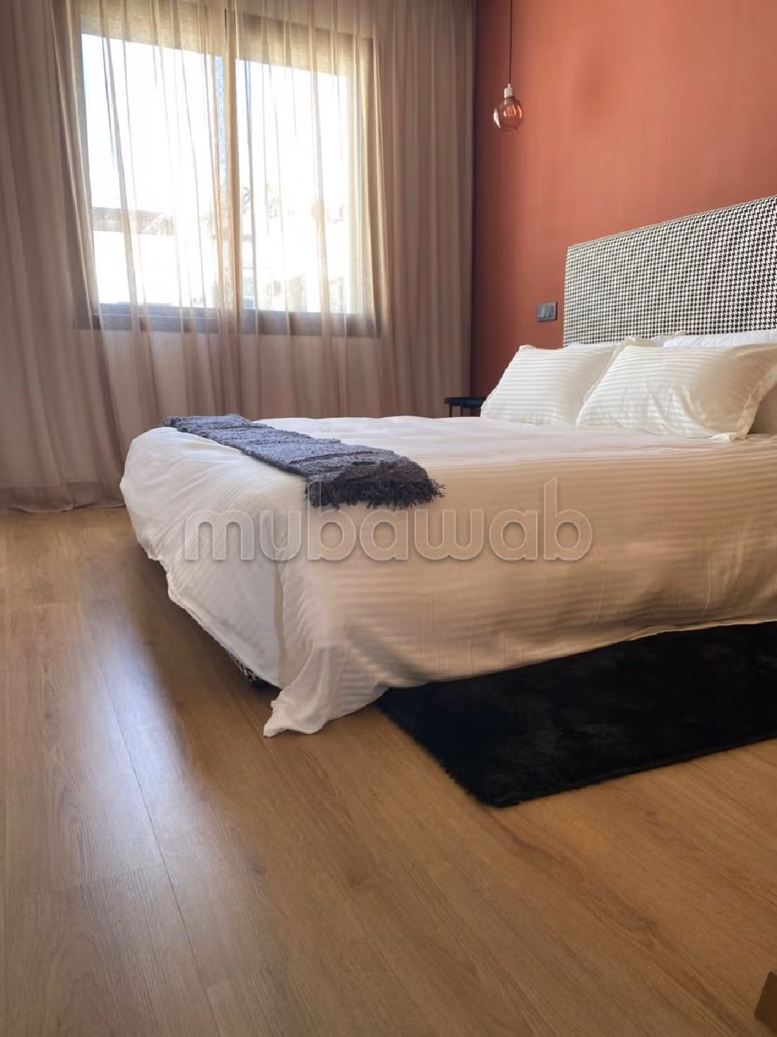 شقة رائعة للإيجار بحي السلام السيال. المساحة الكلية 130 م². مفروشة