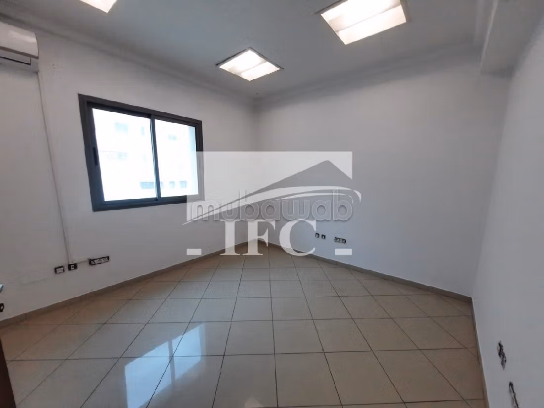 Bureau en 5 espaces 150m² Lac 2 IFCL2135