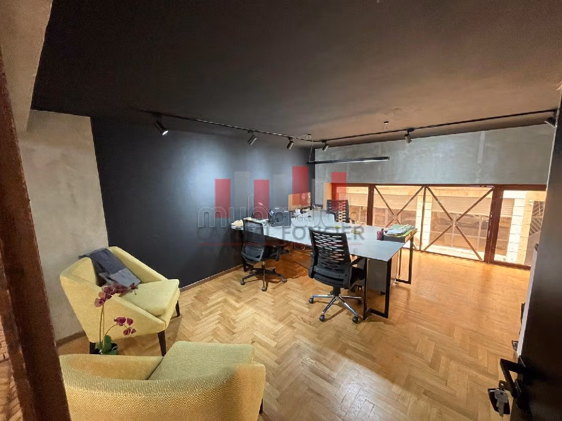 Offices for rent in Maârif. Large area 240 m². 