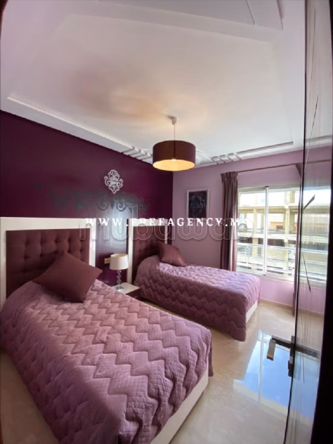 Nu kopen: appartementen in Administratif. Totale oppervlakte 155 m². Volledig gemeubileerd. 