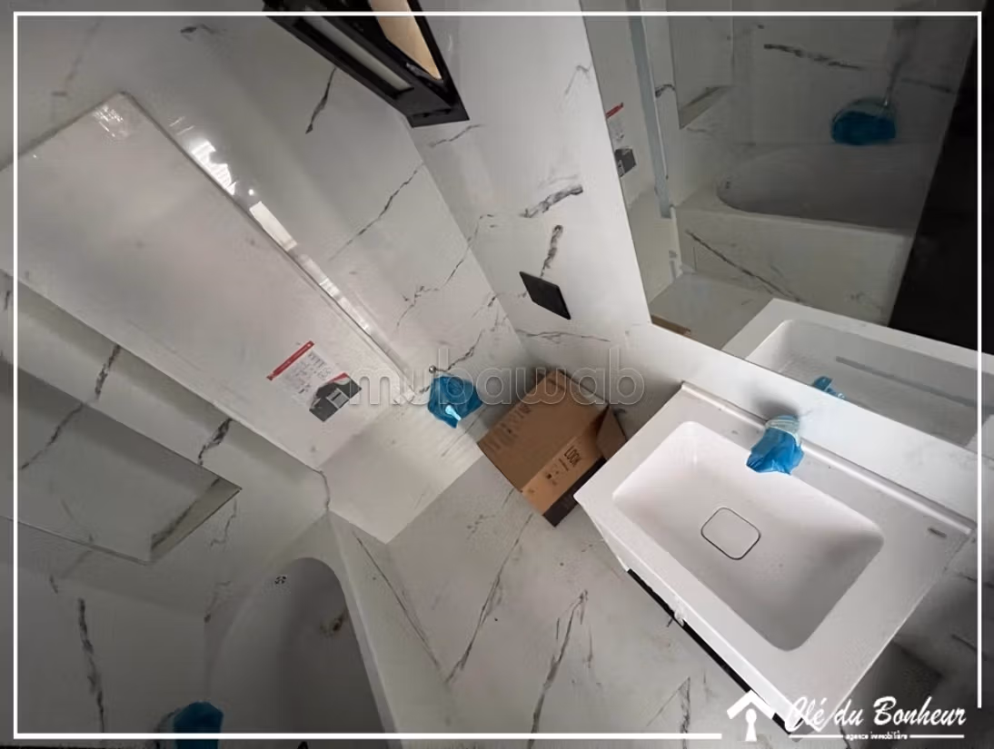 Superbe Appartement S2 neuf à Chotrana 1