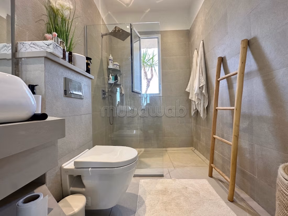 Amelkis 1: Villa à vendre de 5 Ch, Piscine chauffée