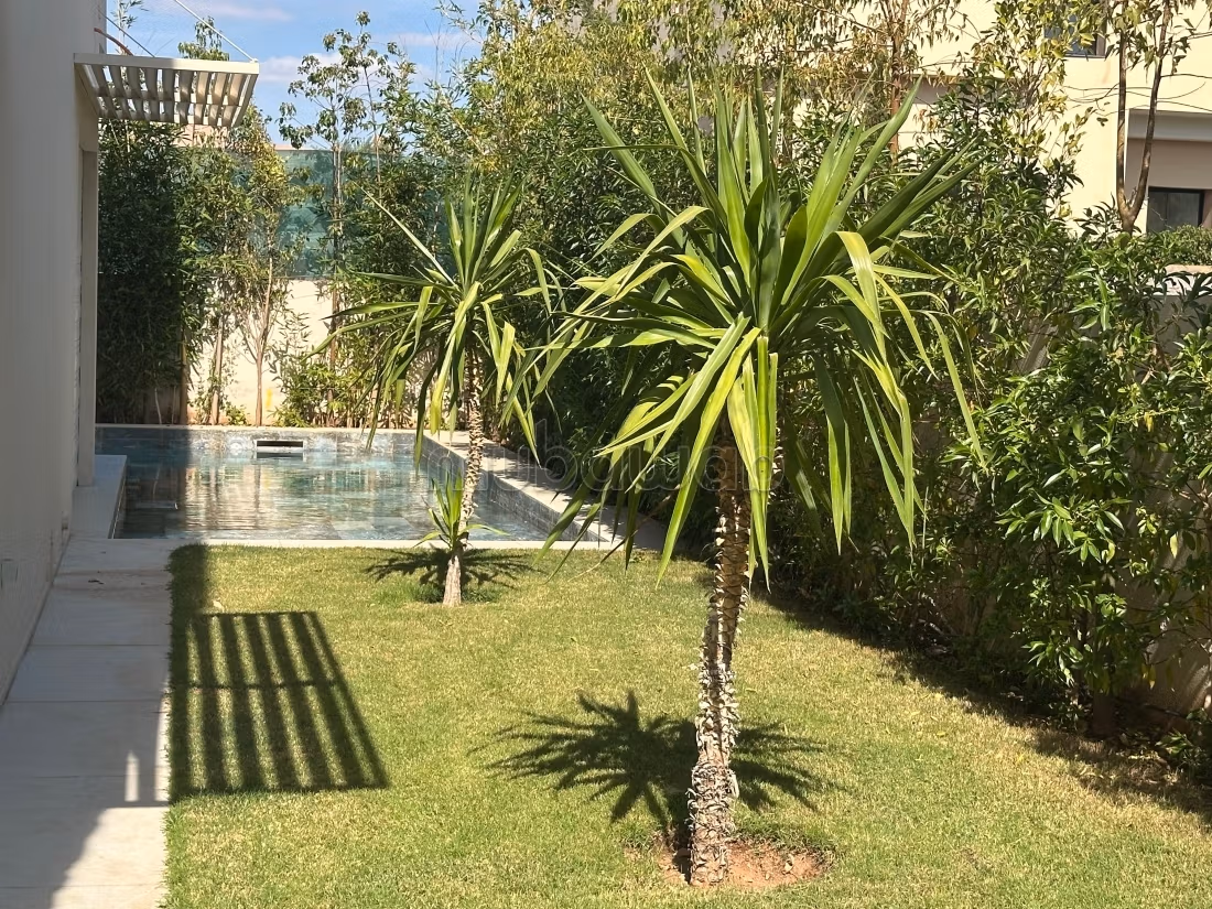 Amelkis 1: Villa à vendre de 5 Ch, Piscine chauffée