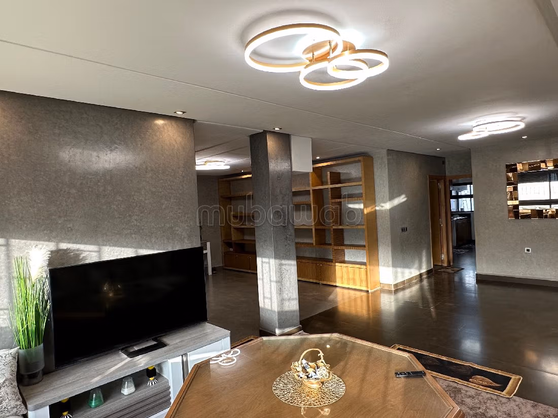 Sale of a lovely apartment in Agdal. Area 137 m². Cellar. 