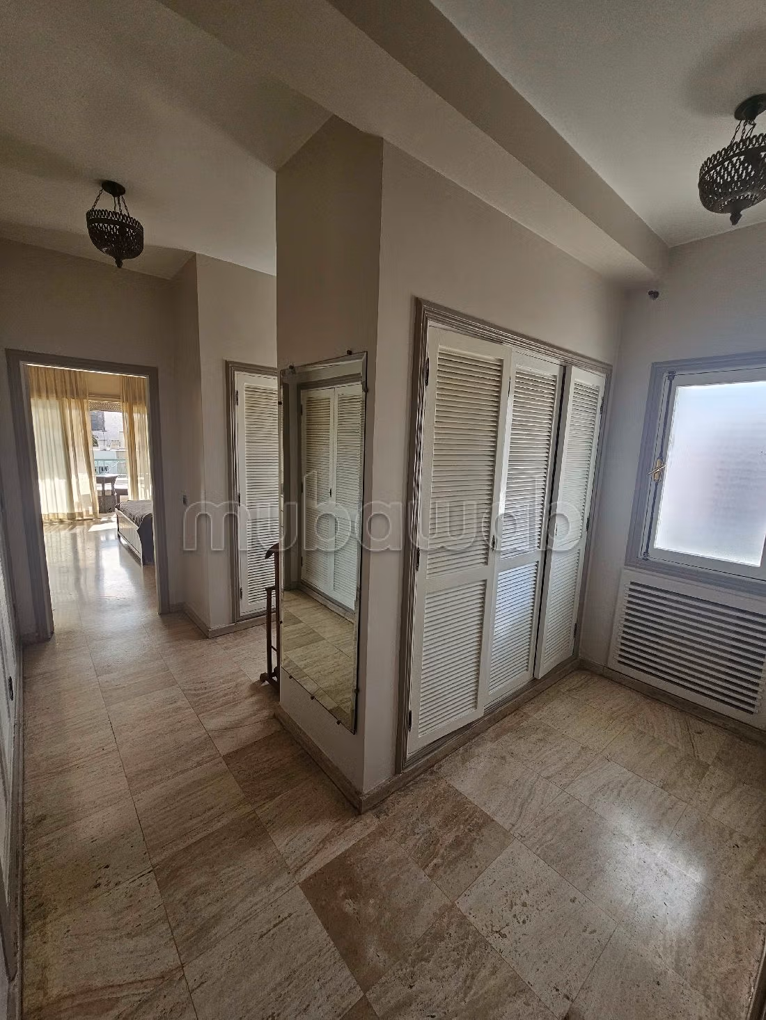 فيلا رائعة للبيع بمرس السلطان. 11 قطع رائعة. التدفئة