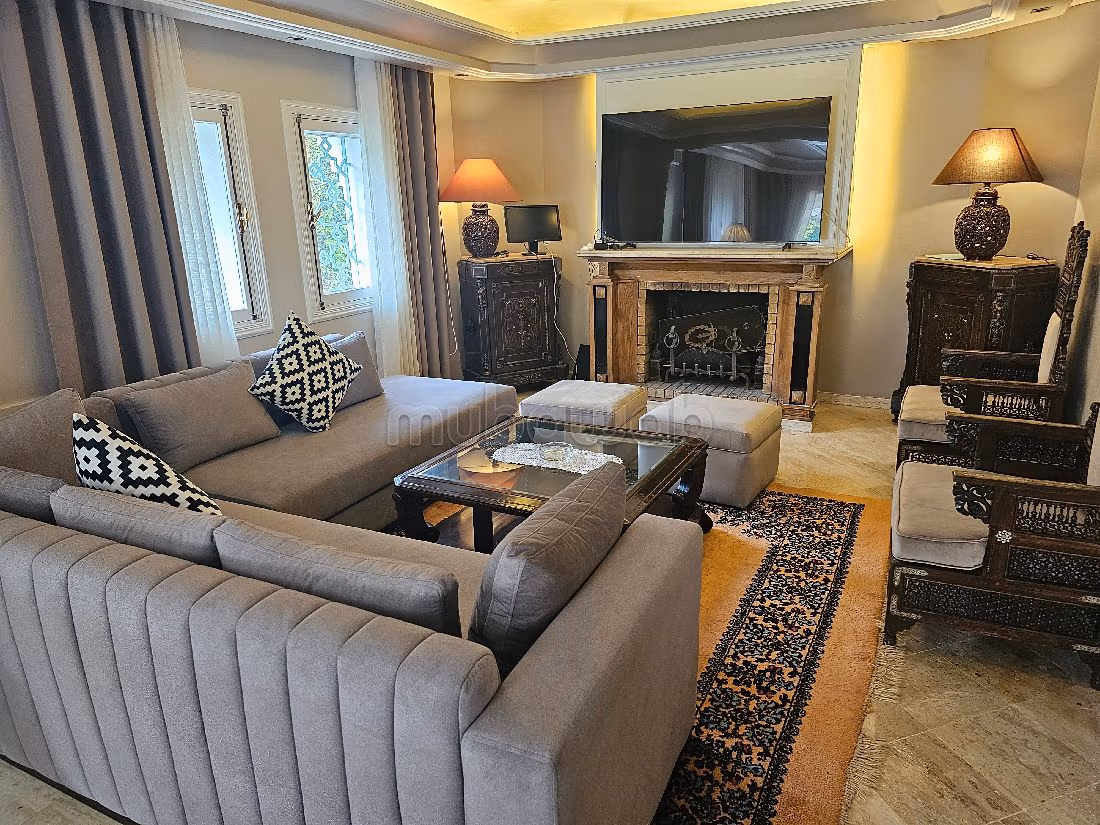 فيلا رائعة للبيع بمرس السلطان. 11 قطع رائعة. التدفئة