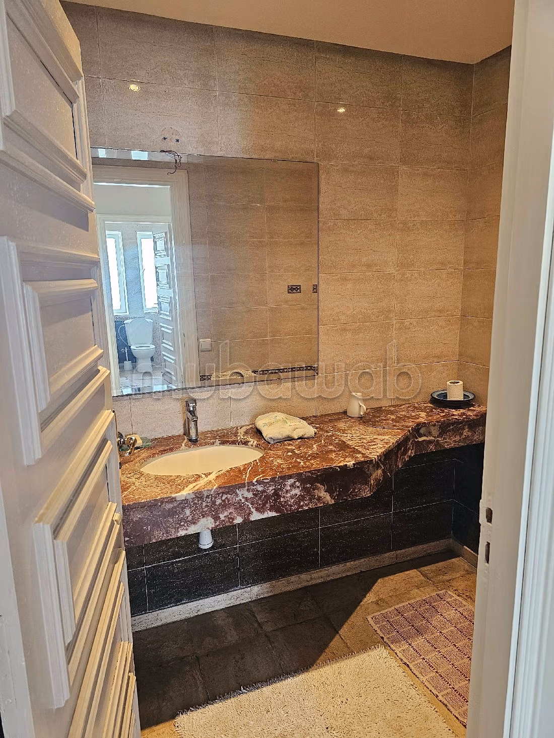 فيلا رائعة للبيع بمرس السلطان. 11 قطع رائعة. التدفئة