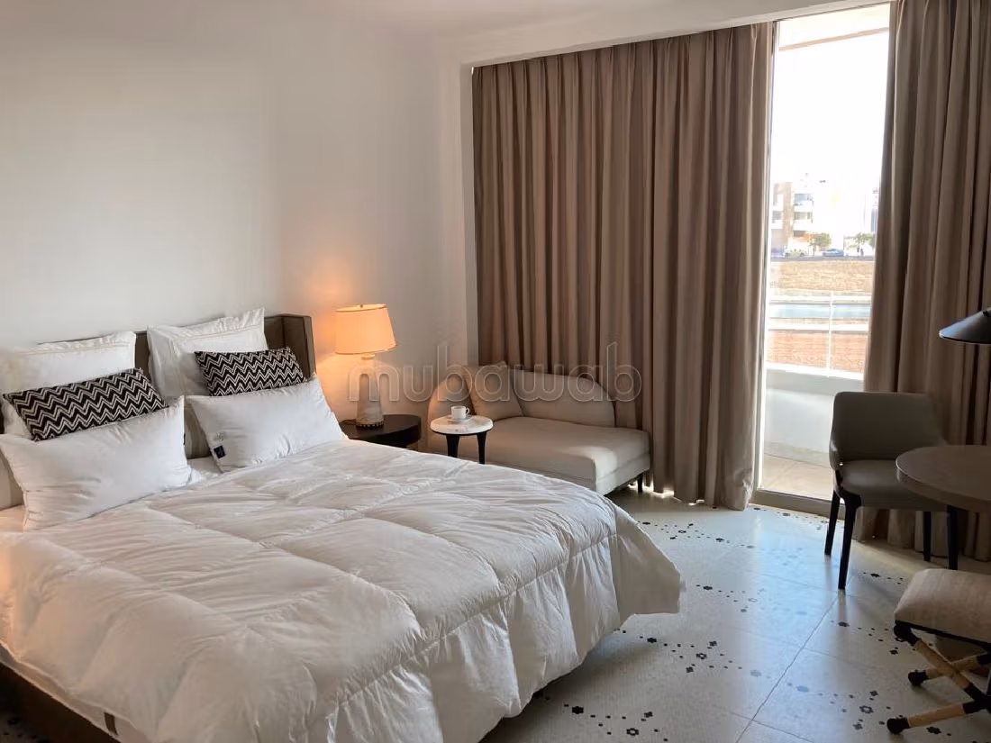 Find an apartment to buy in Bab Al Bahr. Area 111 m². Fireplace and caretaker service. 
