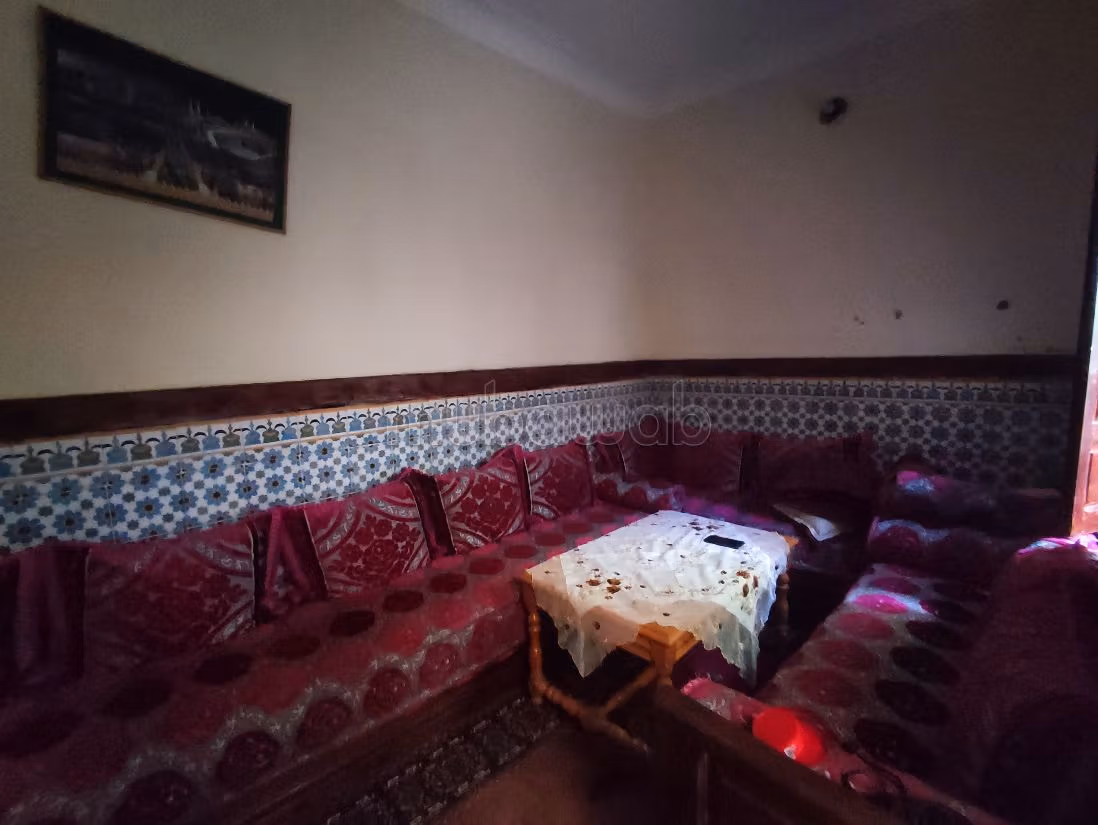 Splendido riad in vendita a Assouel. Superficie totale 147 m². Terrazzo e giardino. 