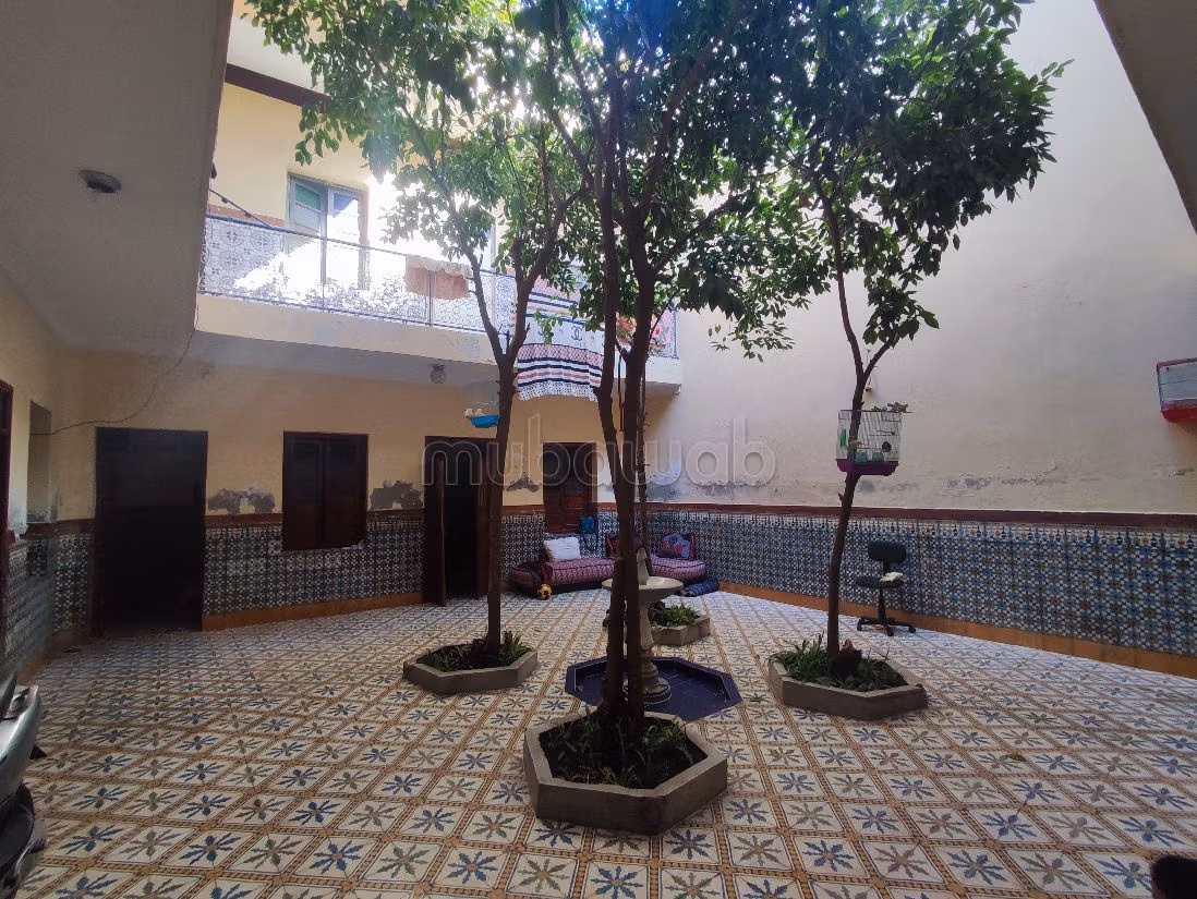 Splendido riad in vendita a Assouel. Superficie totale 147 m². Terrazzo e giardino. 