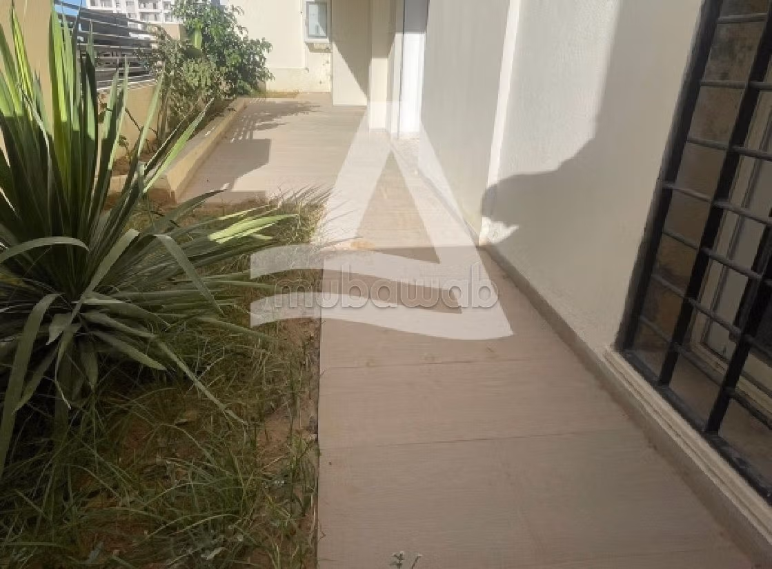 بيع شقة ب حداءق قرطاج. 3 غرف. 
