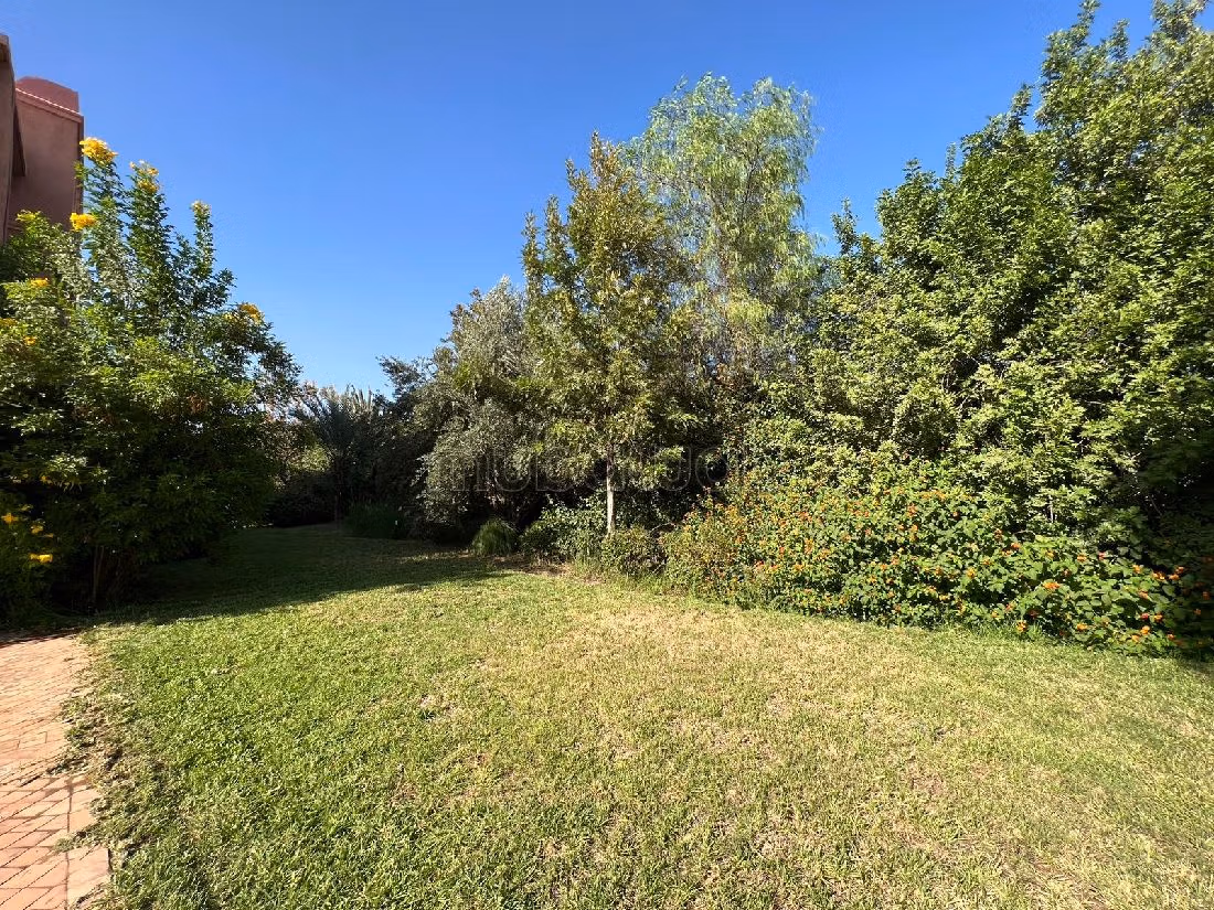 Villa titrée 1er ligne du golf route d'Amimiz 6 ch