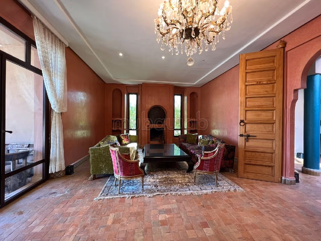 Villa titrée 1er ligne du golf route d'Amimiz 6 ch