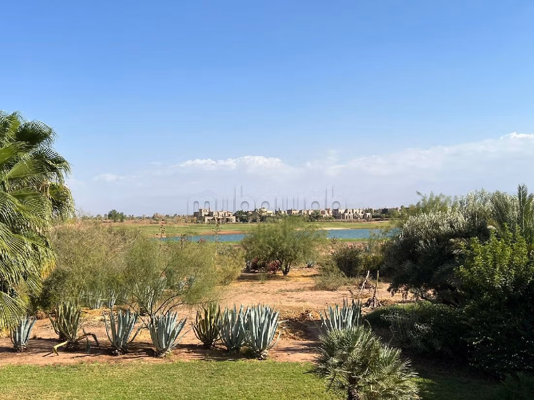 Villa titrée 1er ligne du golf route d'Amimiz 6 ch