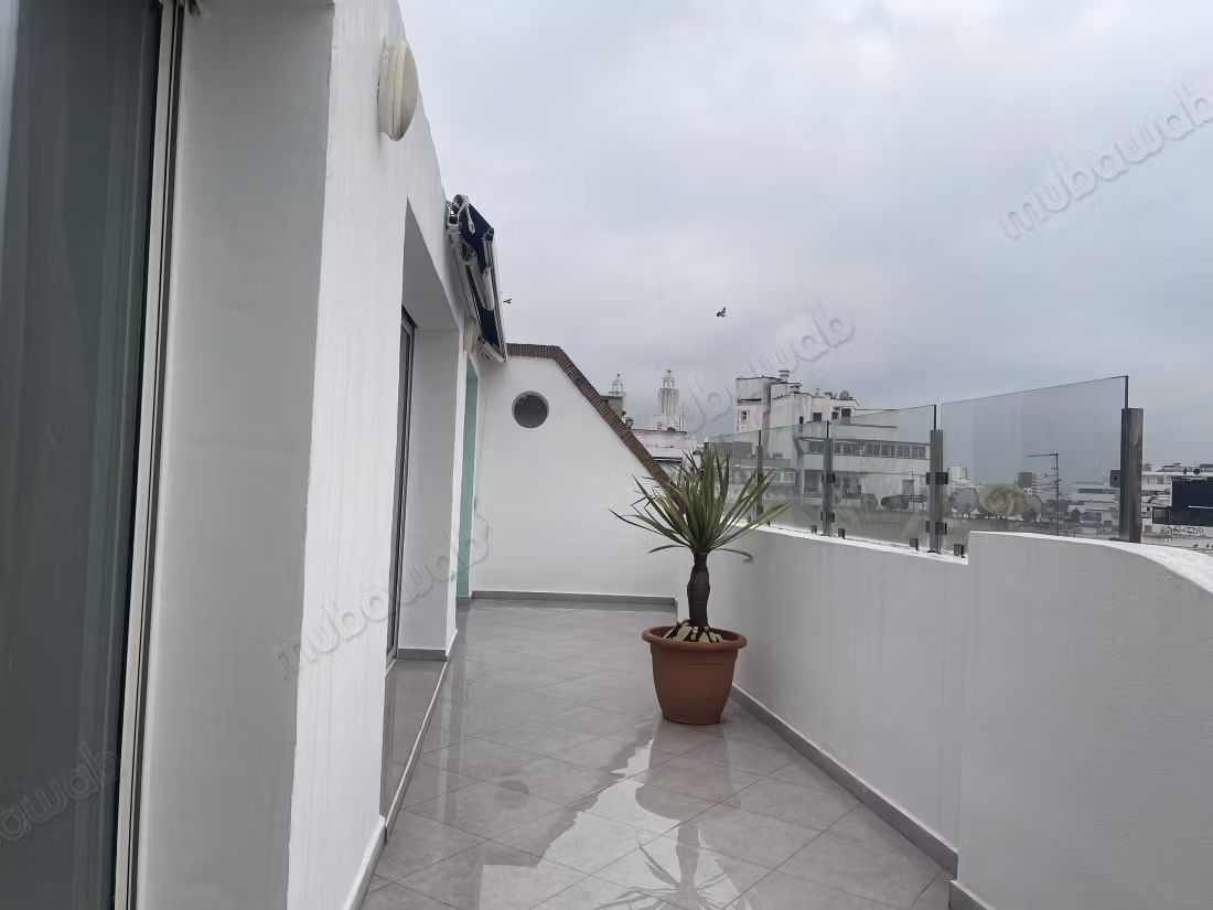 Appartement 13 m² à Maârif — 26