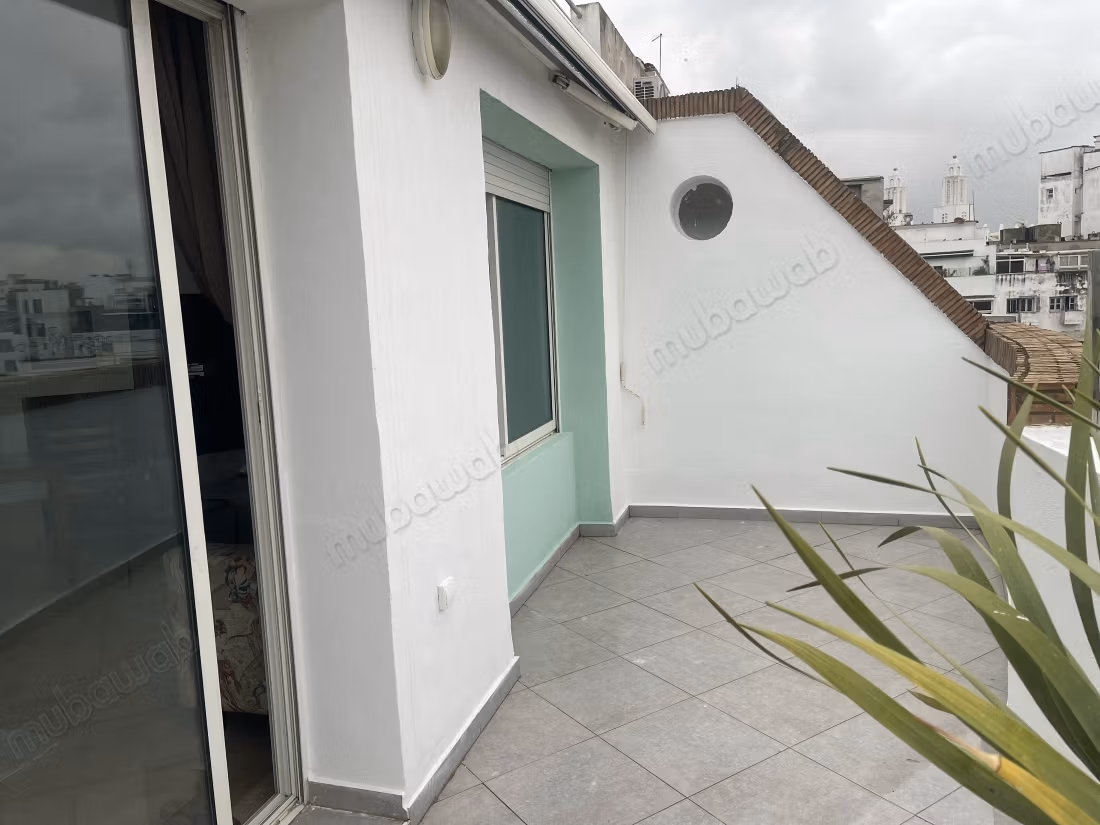 Appartement 13 m² à Maârif — 27