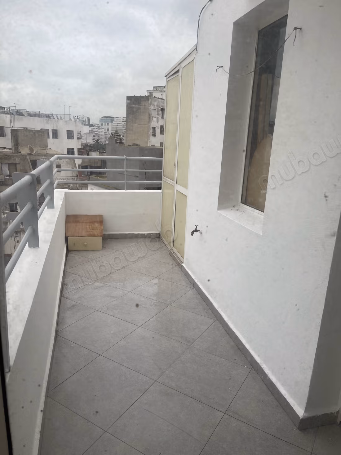Appartement 13 m² à Maârif — 24