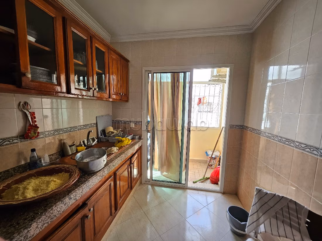 Superbe appartement à vendre à Franceville. Surface de 135 m². Bien meublé.