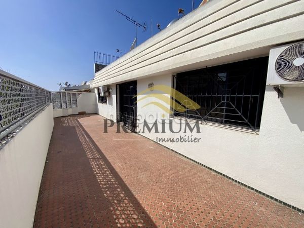 استئجار شقة باكدال. 4 غرف. مصعد وشرفة. 