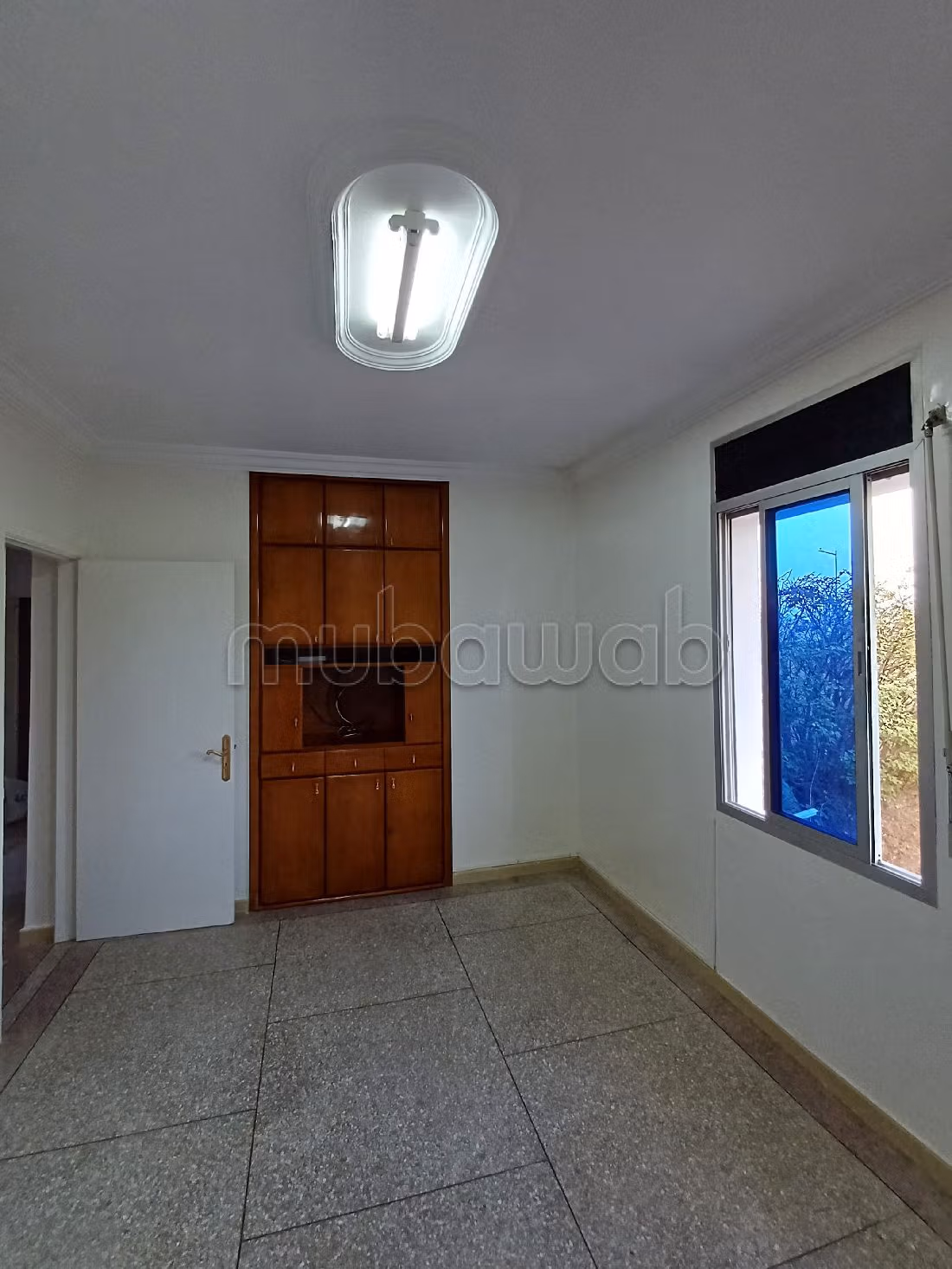 Apartment to purchase in Hay Nahda. 3 large living areas. Mountain view. 