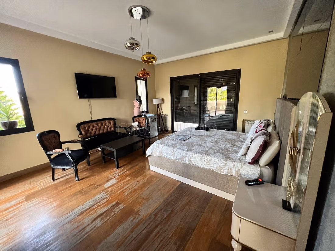 منزل ممتاز للبيع ببوسكورة. 8 قطع. حديقة وشرفة. 