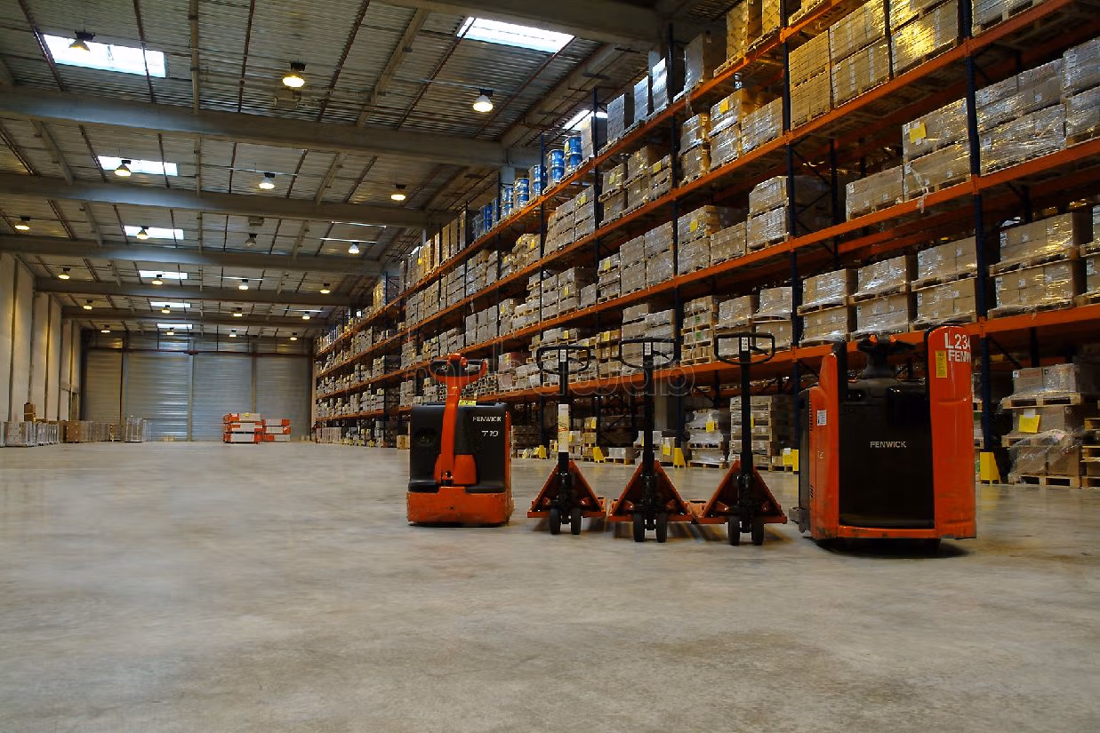 Showroom magasin bureaux 3150 m² Route de Mediouna