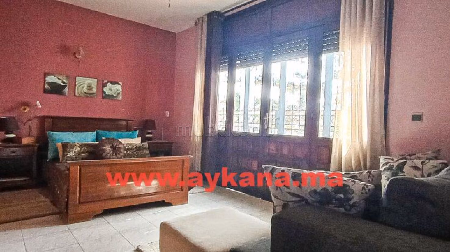 Home to buy in Riyad. 7 beautiful rooms. Terrace and garden. 
