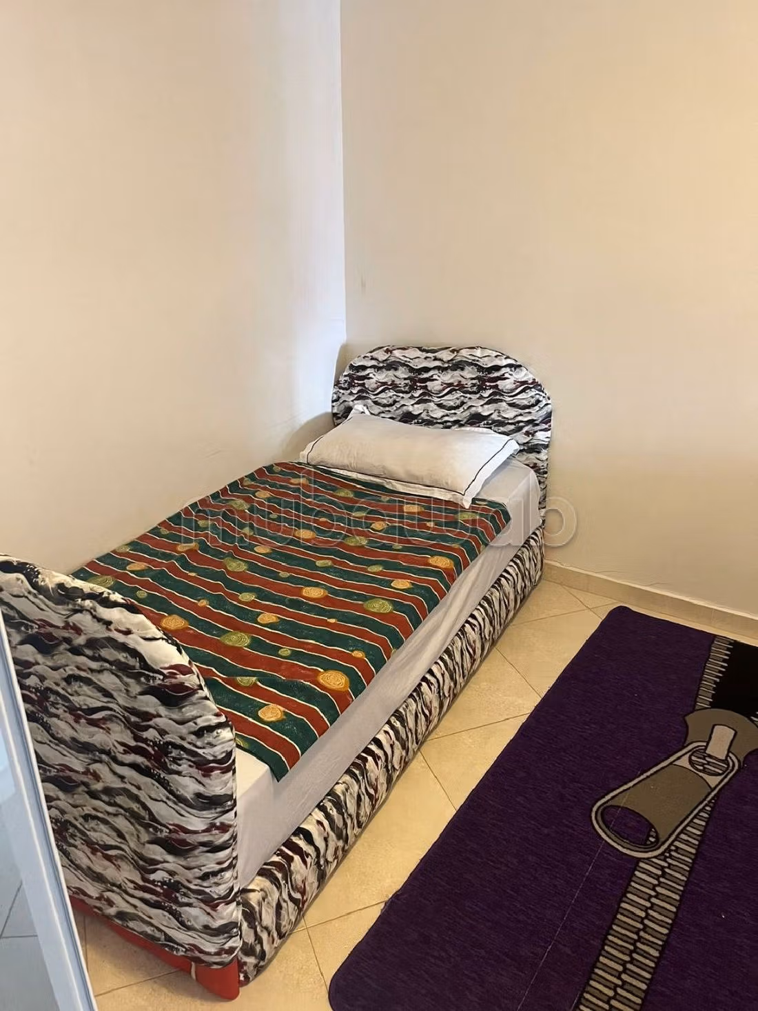 Appartement à louer à Quartier Industriel. 3 pièces confortables. Bien meublé