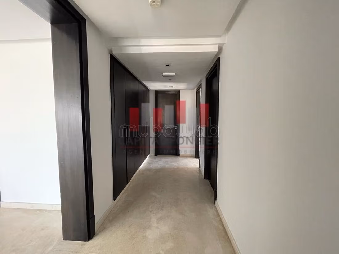 Piso en venta en Gauthier. Gran superficie 223 m². Ascensor y estacionamiento