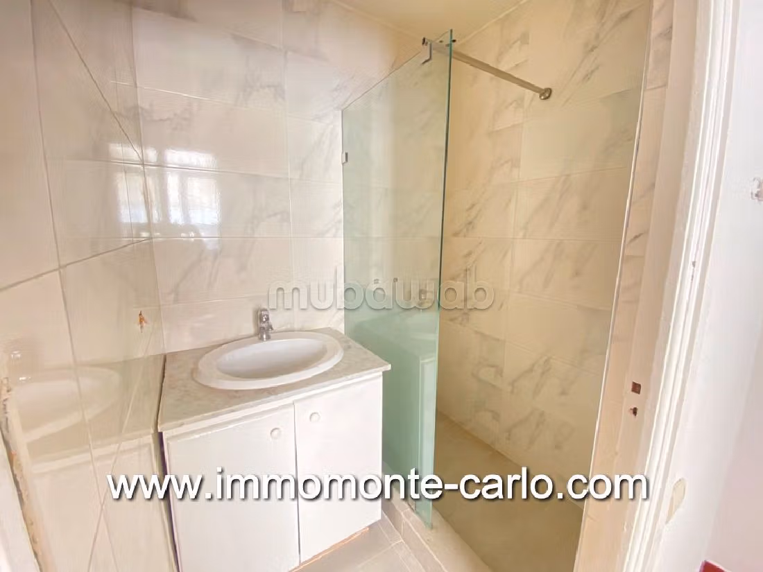 Preciosa villa en alquiler en Agdal. 3 bonitas habitaciones. Cómodo con chimenea y aire condicionado.