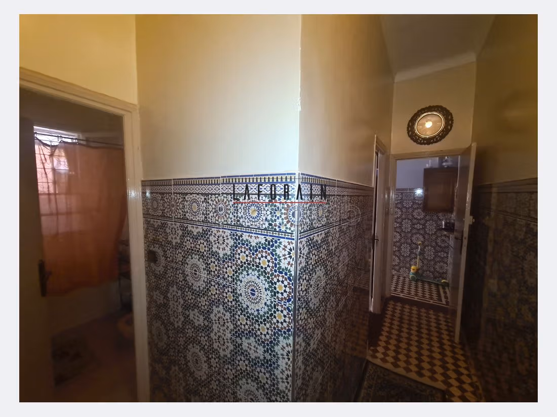 Opportunité unique bas de villa en hyper centre