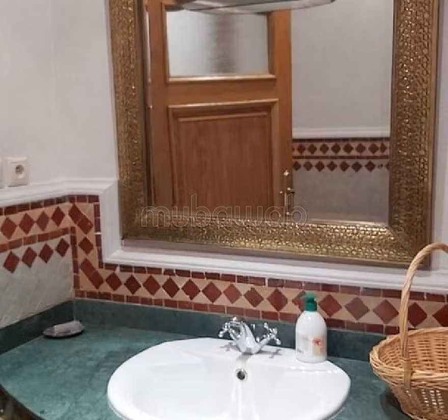 Appartement a louer a tanger avec pisicine et jardin surface 278m²