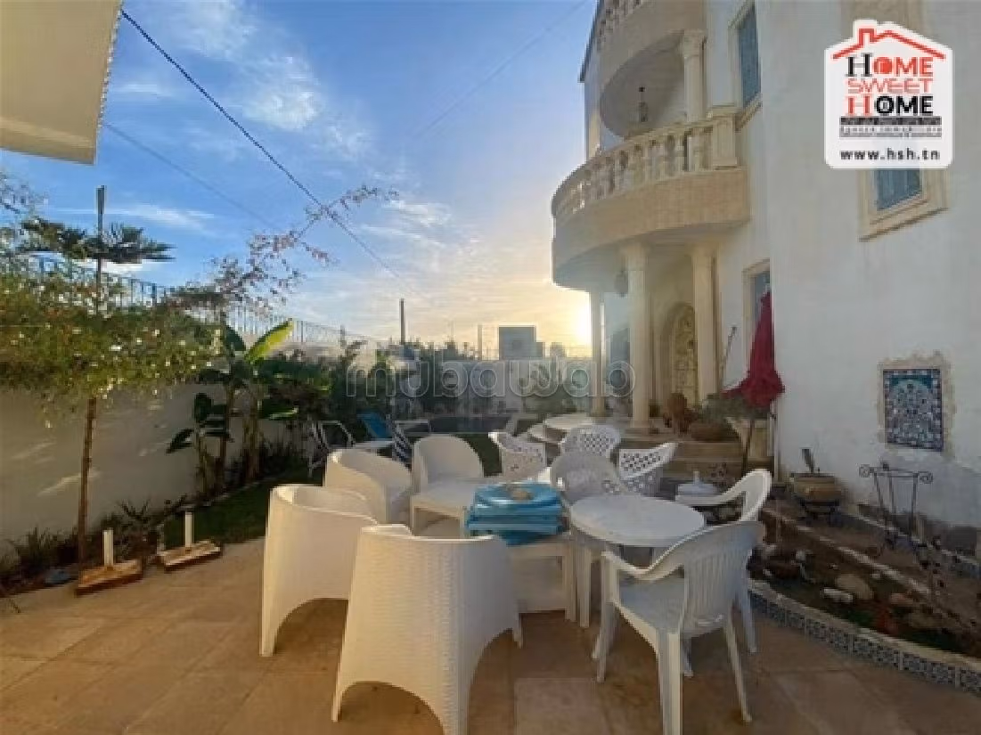 Villa Franck à Vendre à La Soukra