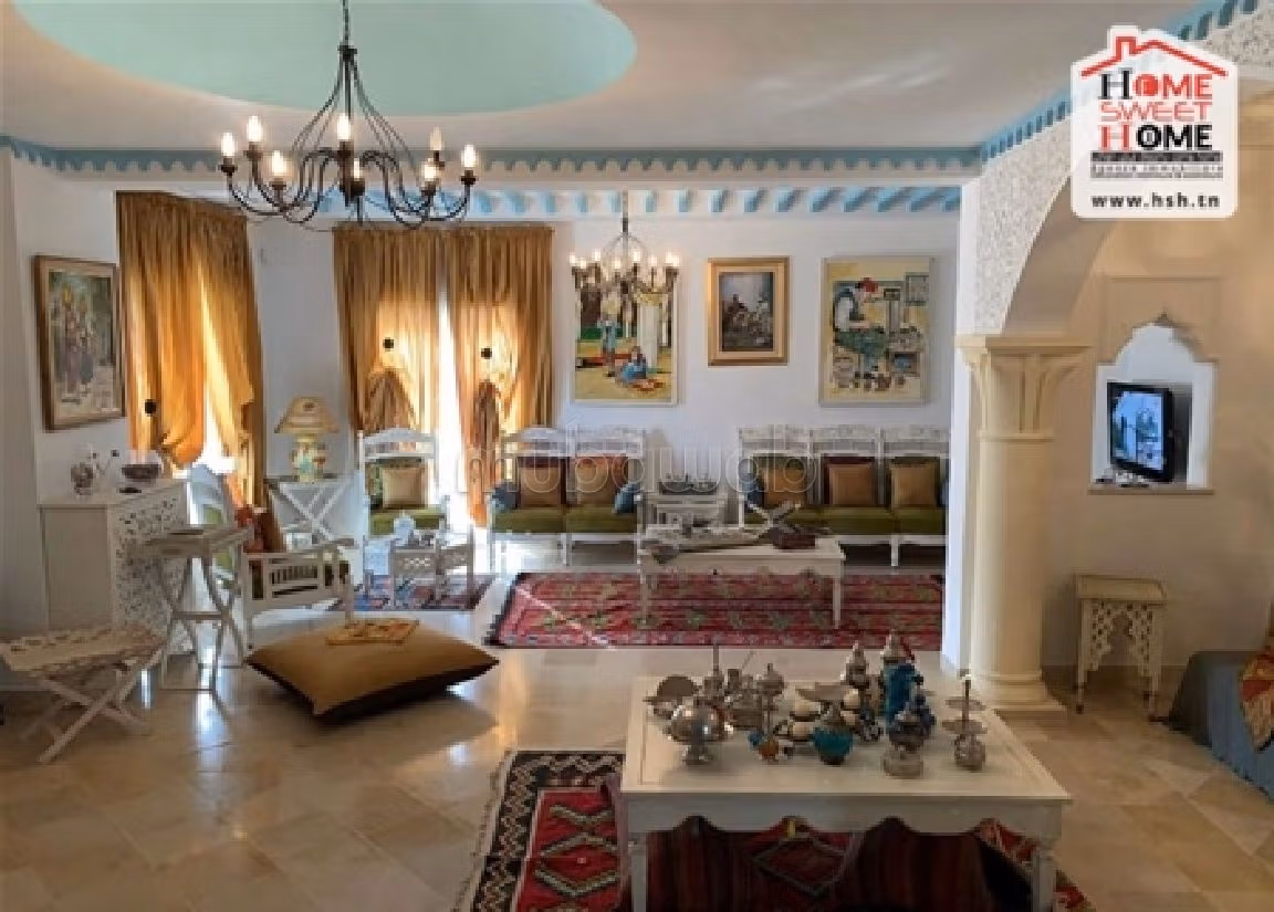 Villa Franck à Vendre à La Soukra