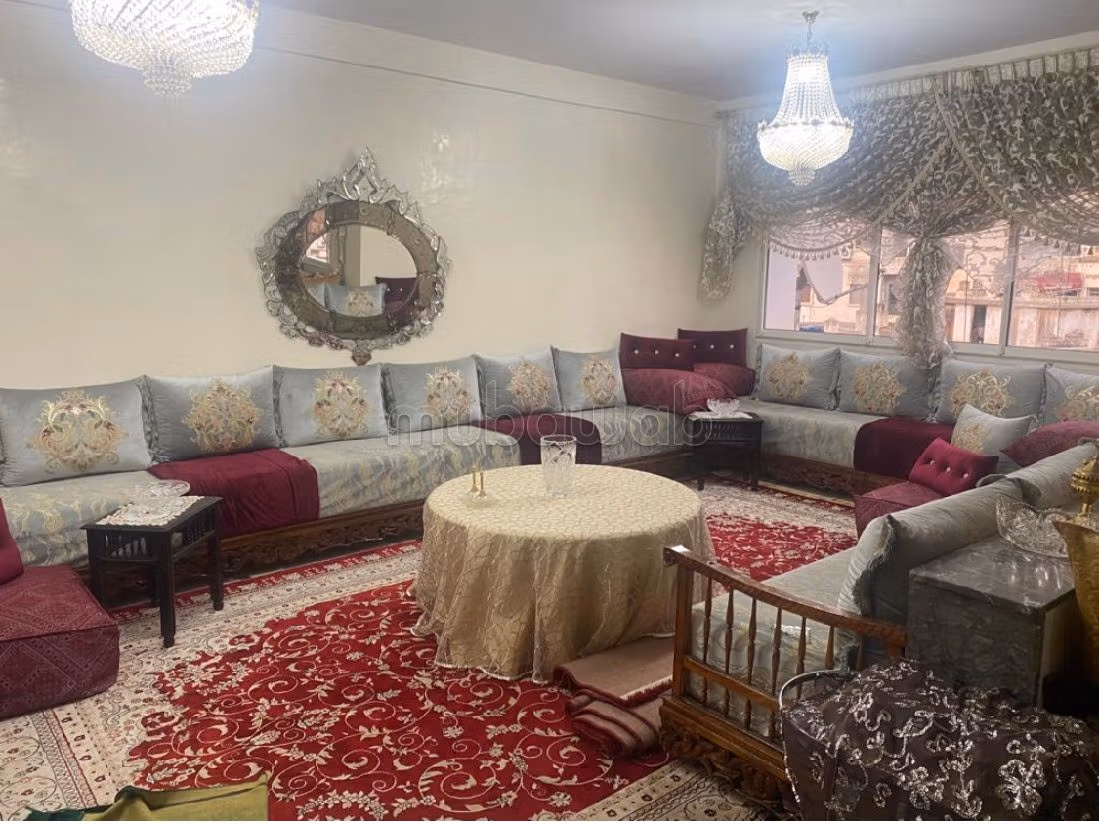 Appartement à vendre à Nouvelle Ville. 2 belles chambres. Résidence avec concierge