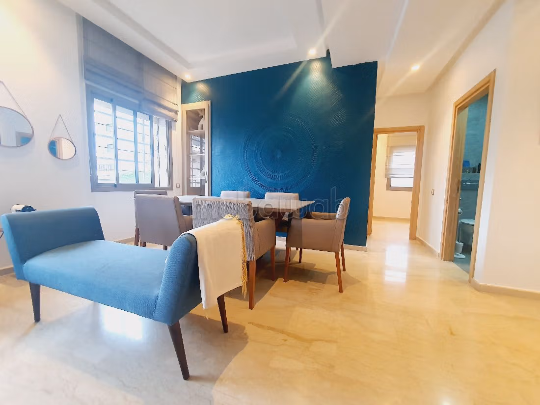 Top appartement moderne meublé à la location