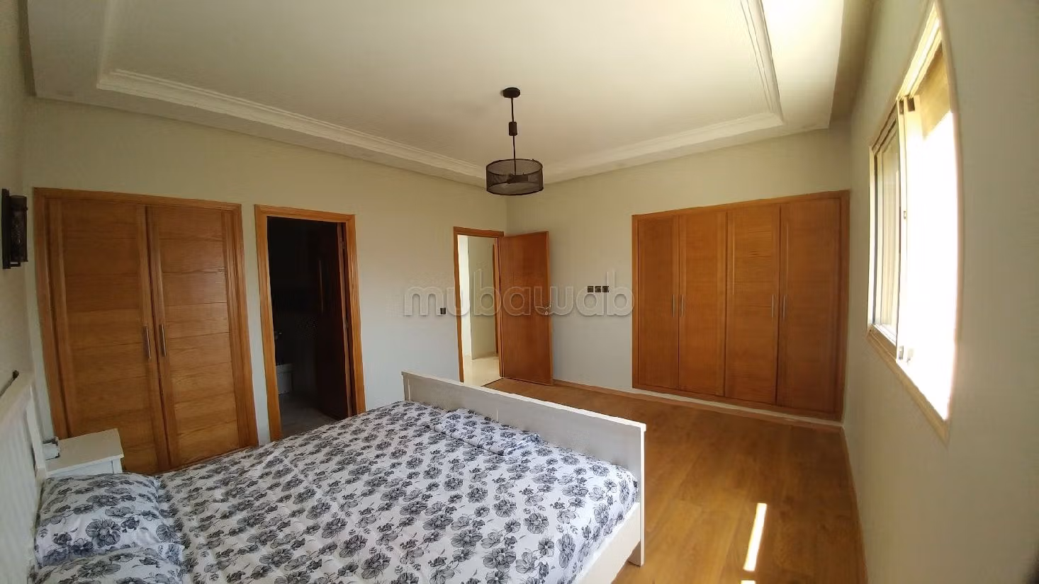 Te koop: villa's en luxe woningen. 3 Slaapkamers. Volledig gemeubileerd. 