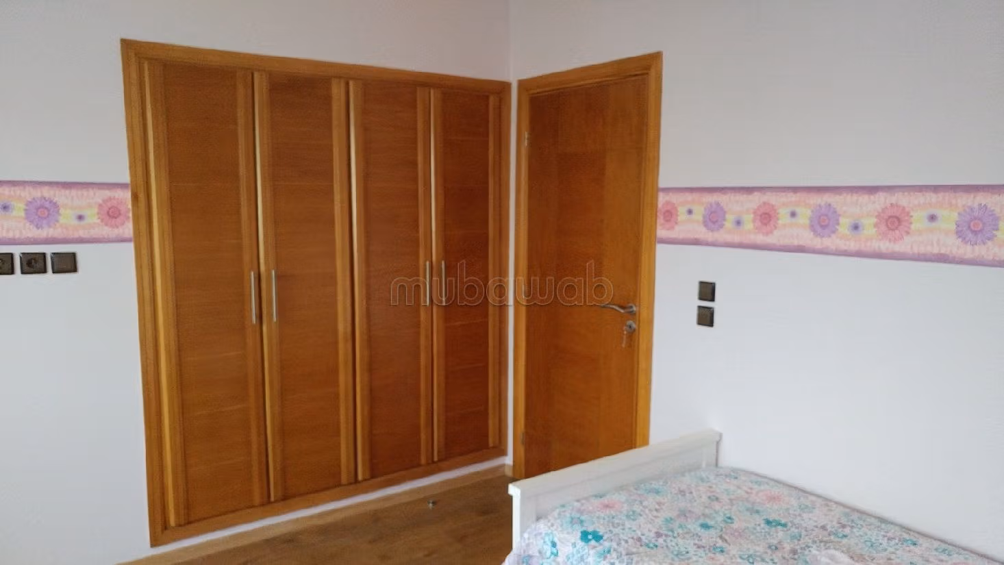 Te koop: villa's en luxe woningen. 3 Slaapkamers. Volledig gemeubileerd. 