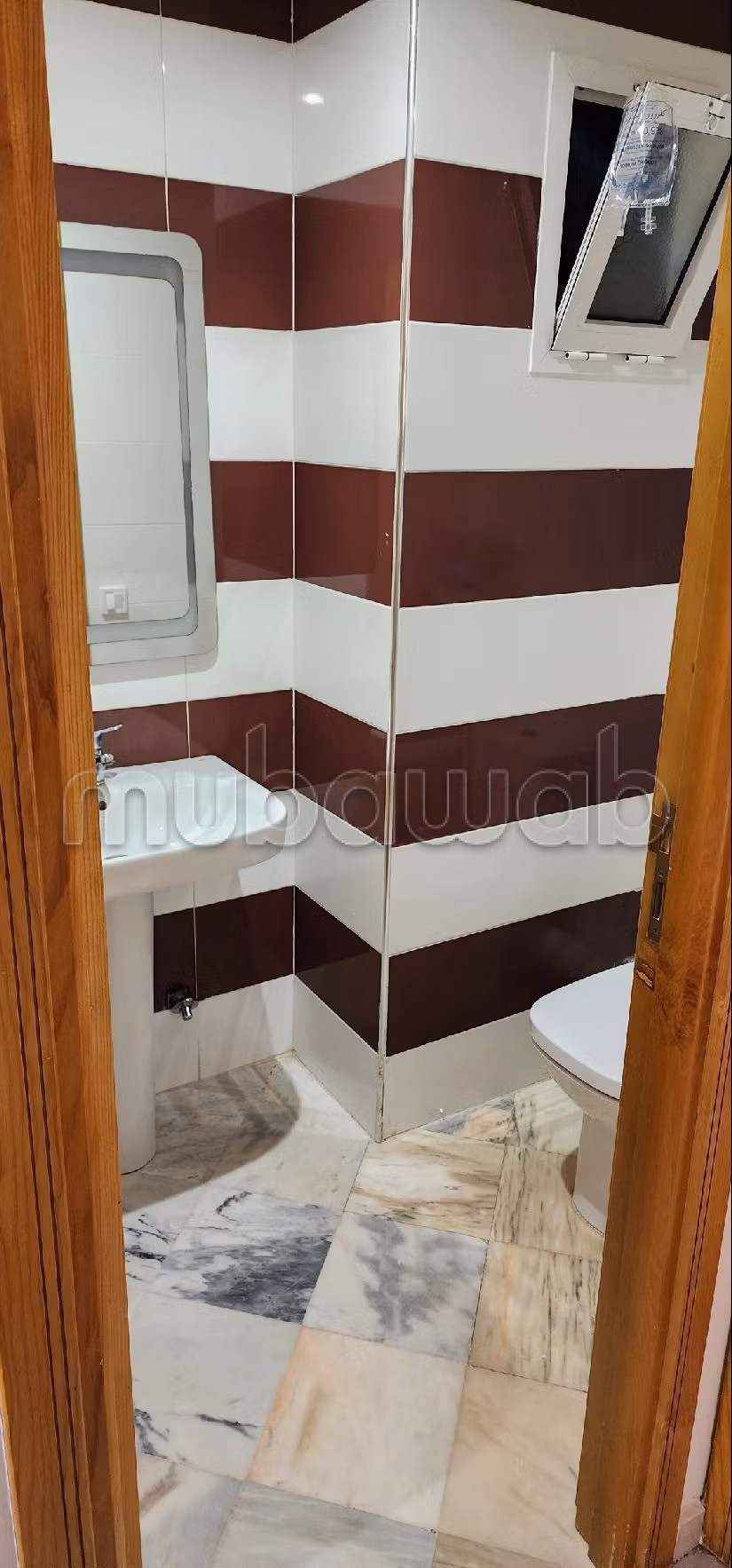 شقة رائعة للبيع ب قبيبات. 5 غرف كبيرة. مع مصعد وشرفة