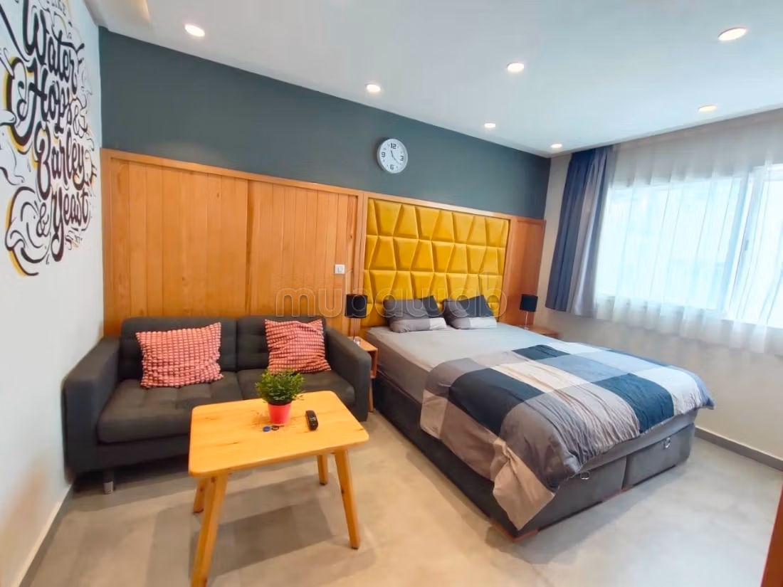 Studio meublé Fille Anfa Lyautey 4500 Dh — 3