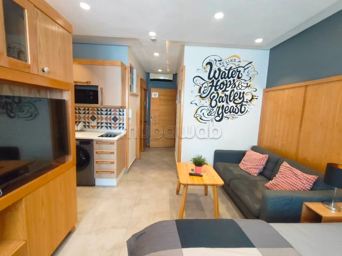 Studio meublé Fille Anfa Lyautey 4500 Dh — 4