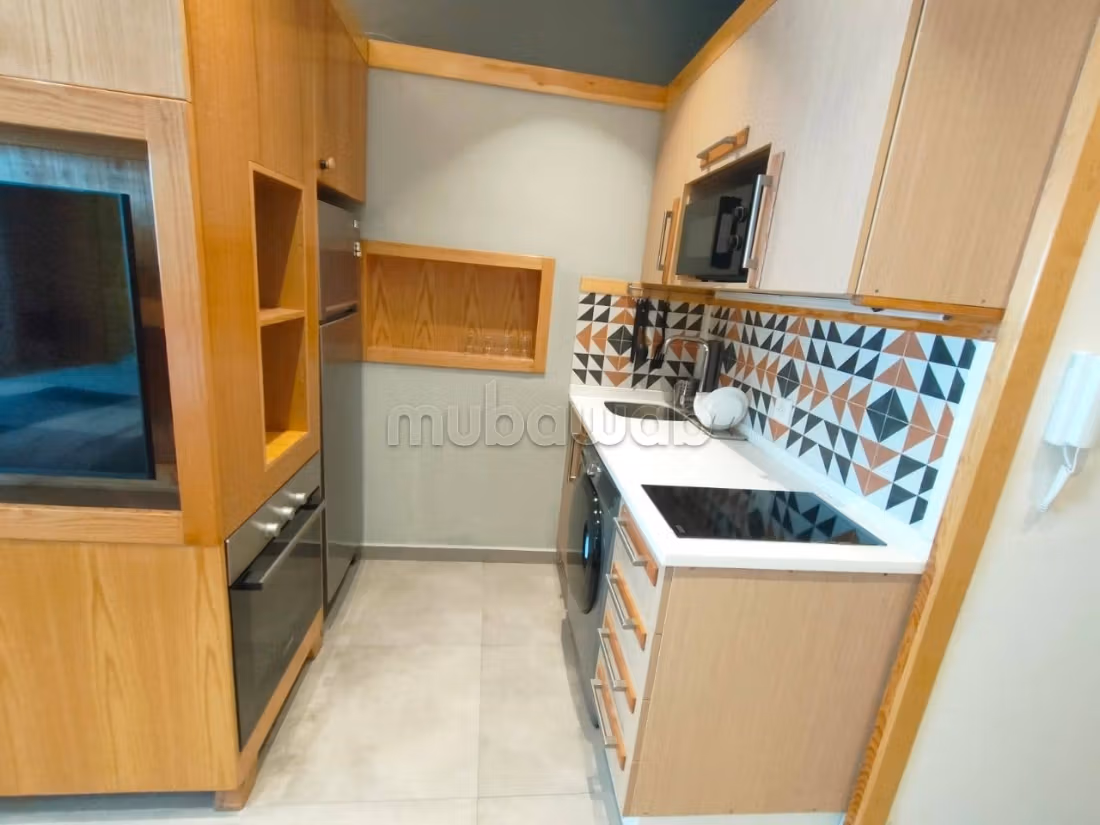 Studio meublé Fille Anfa Lyautey 4500 Dh — 5
