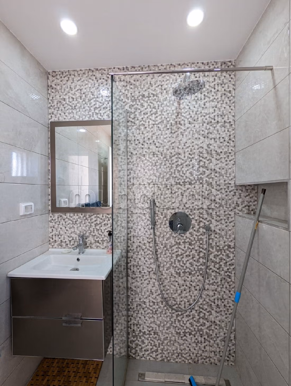 Fabulous villa for sale in Djerba. 3 beautiful rooms. Well decorated