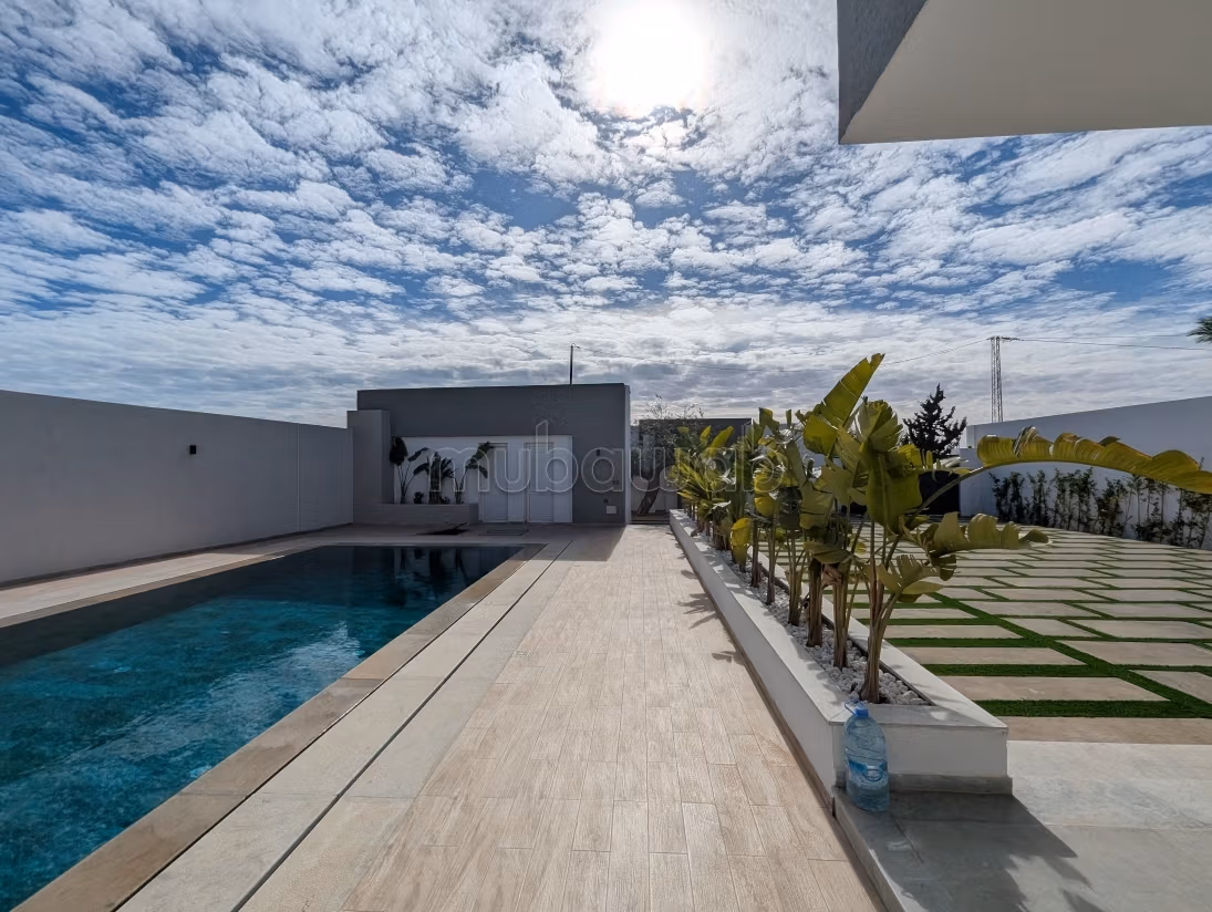Villa clarity