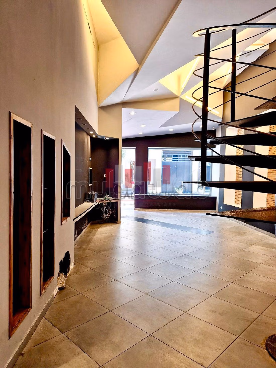 Local commercial premium de 220m2 à la location Bd Zerktouni