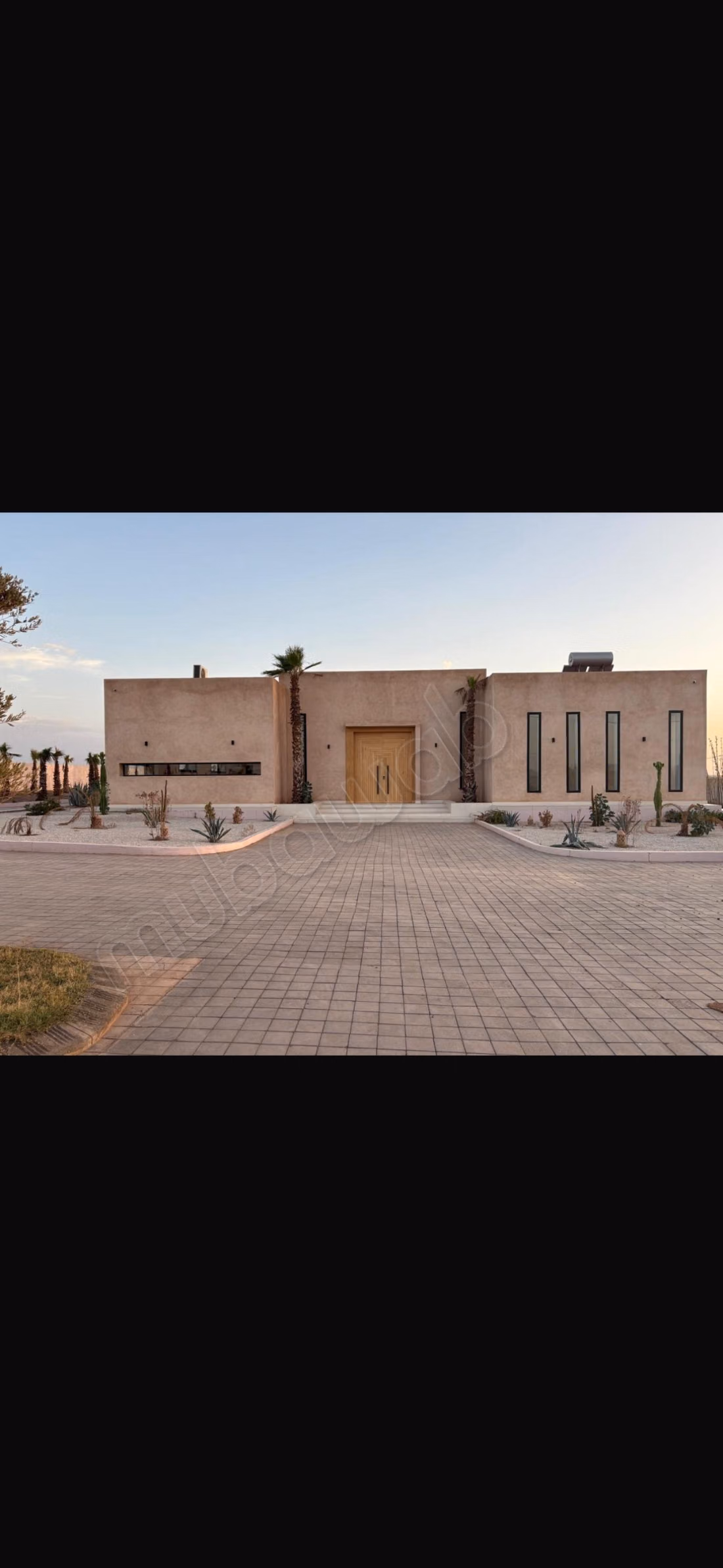 Villa route casa derrière le stade km12