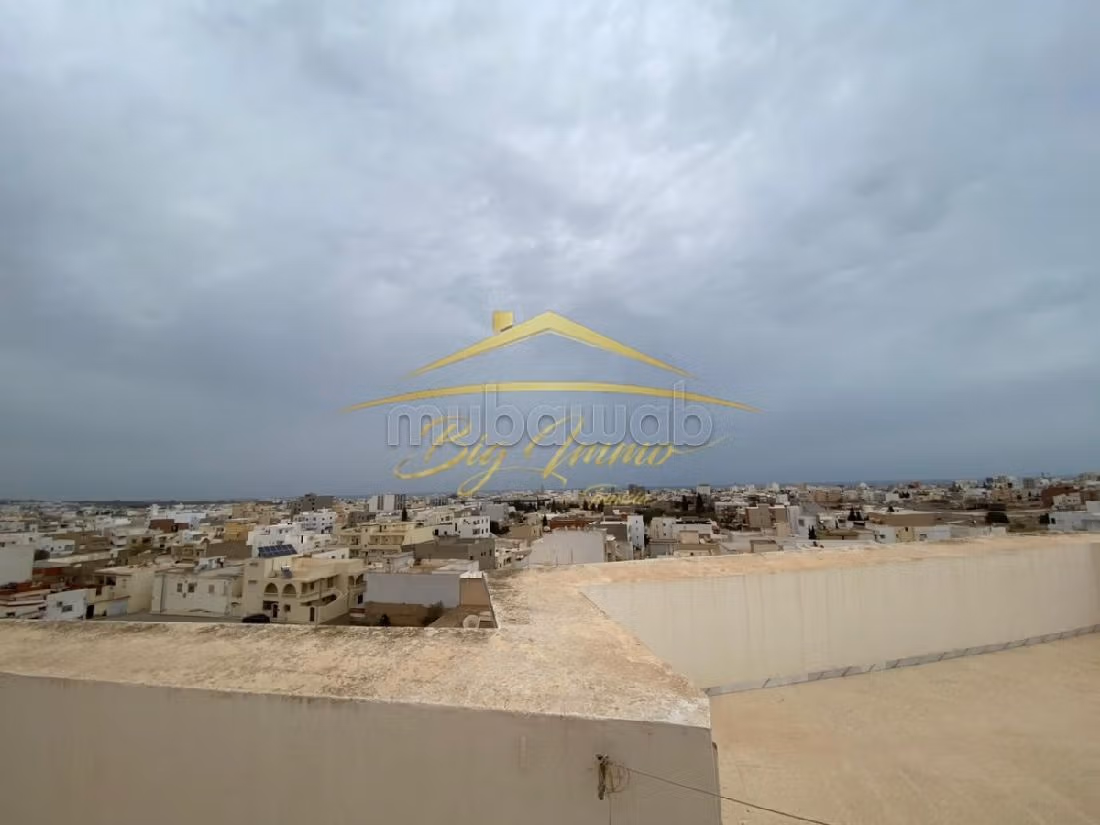 Un très grand Appartement à vendre à Hammem sousse
